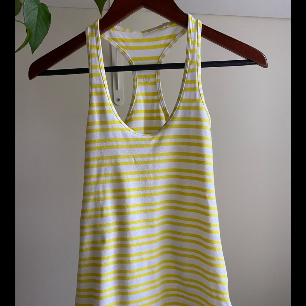 LULULEMON  Cool racerback tank top